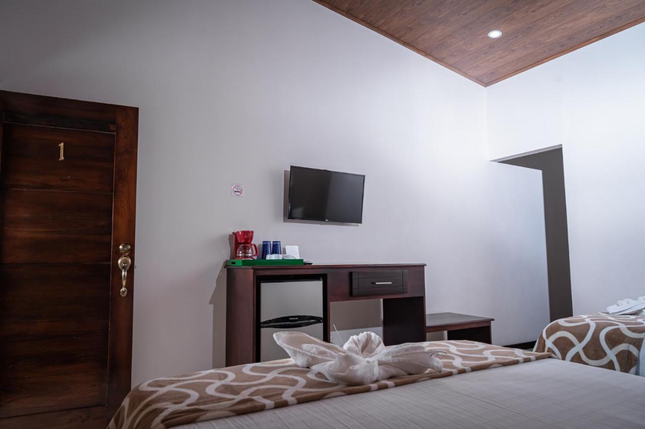 Villa Tucan La Fortuna Екстериор снимка